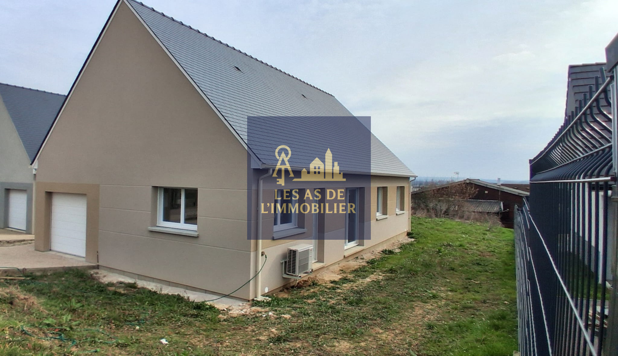 Maison à vendre à Val de reuil, 97 m², 5 pièces – photo 1 sur 6