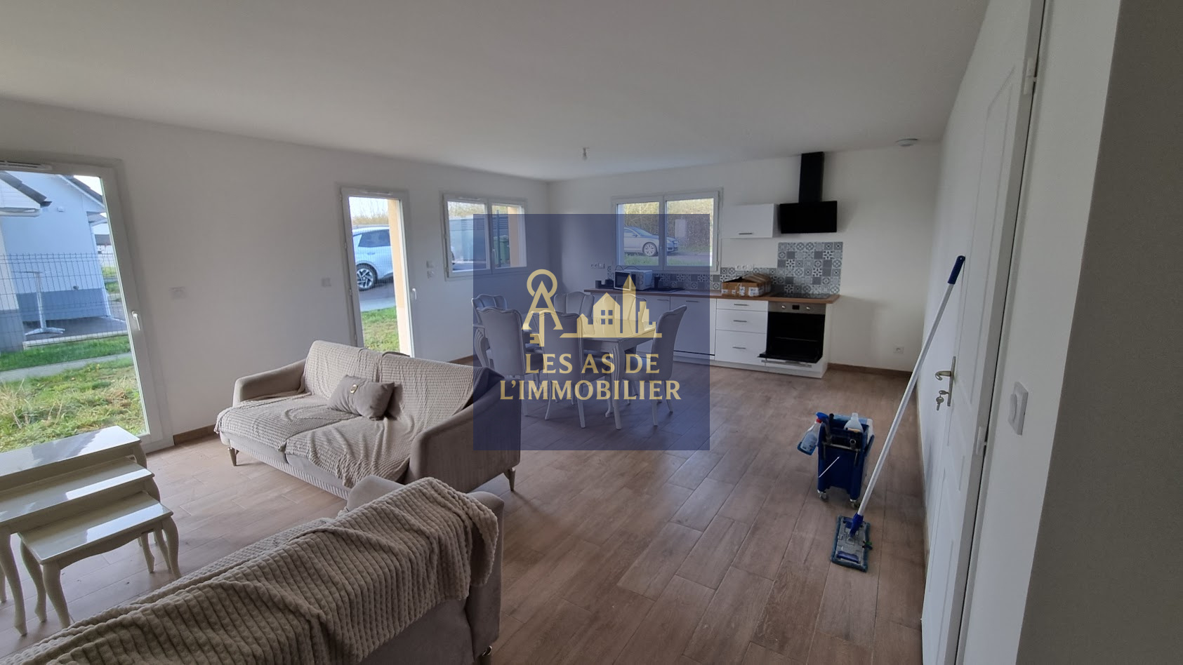 Maison à vendre à Val de reuil, 97 m², 5 pièces – photo 2 sur 6