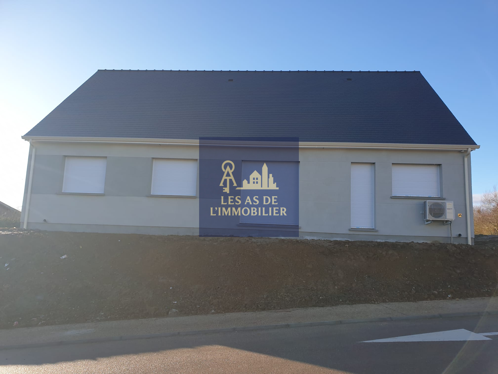 Maison à vendre à Val de reuil, 97 m², 5 pièces – photo 1 sur 5