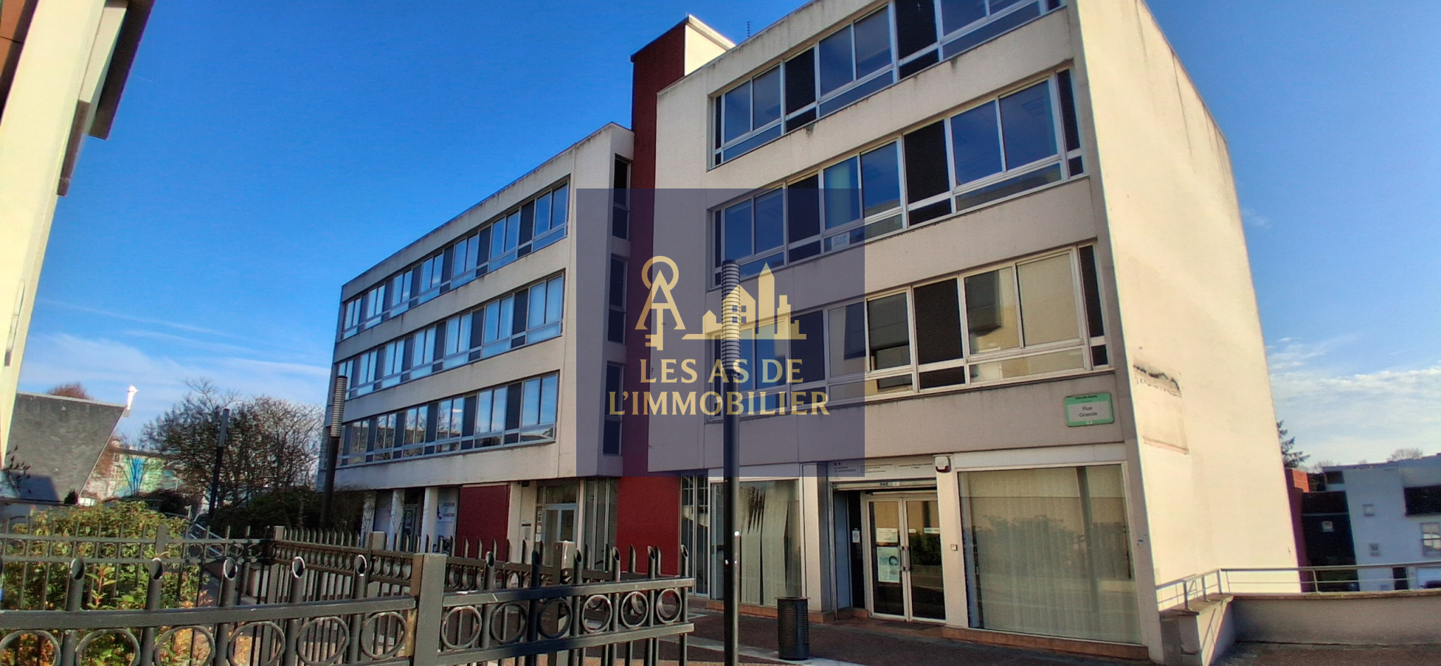 Bureau à louer à Val de reuil, 19 m², 1 pièce – photo 1 sur 7